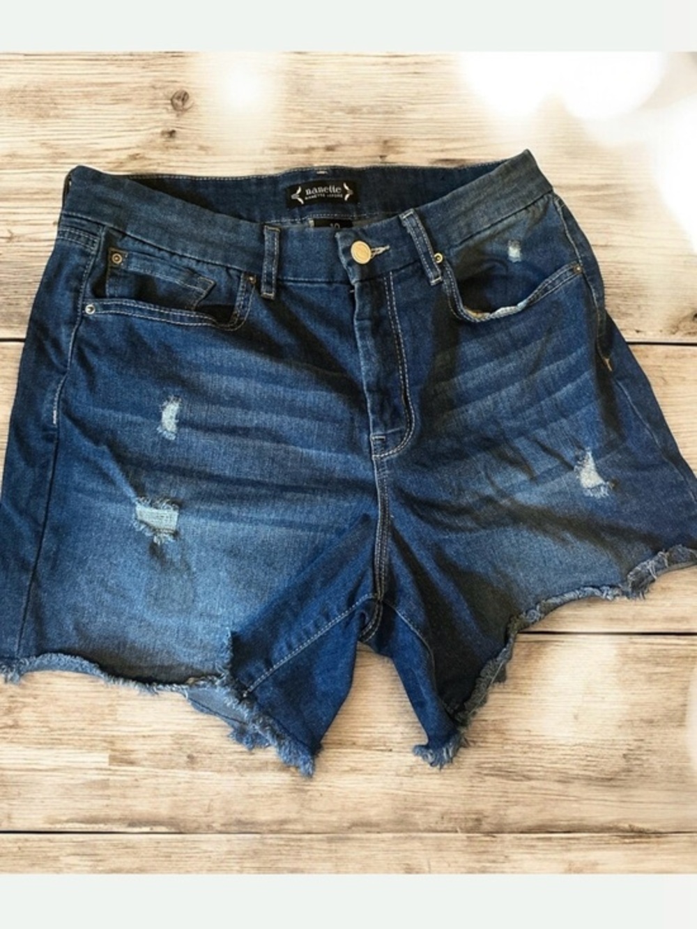 Nanette Lepore  Belle High rise Distressed jeans shorts   Fringed hem Sz 10